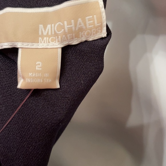 Dress With Zipper Accent Size 2 - Picture 9 of 11